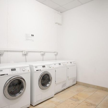 Snooze Apartments Holzkirchen  Eksteriør billede