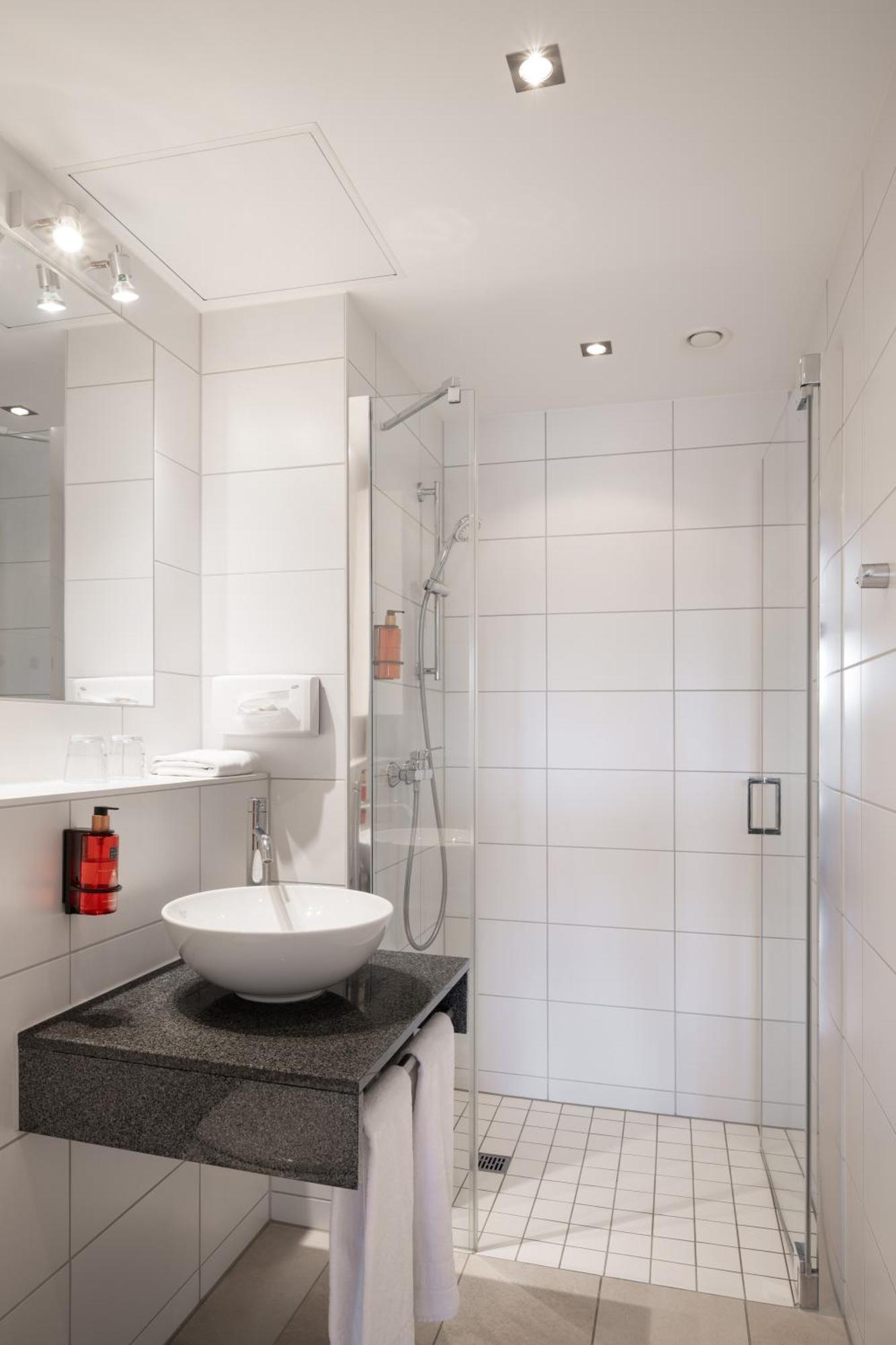 Snooze Apartments Holzkirchen  Eksteriør billede