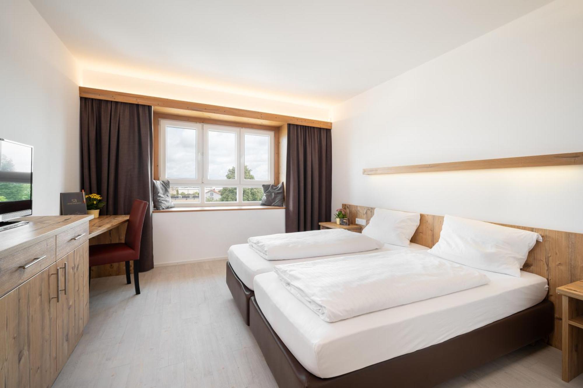 Snooze Apartments Holzkirchen  Eksteriør billede