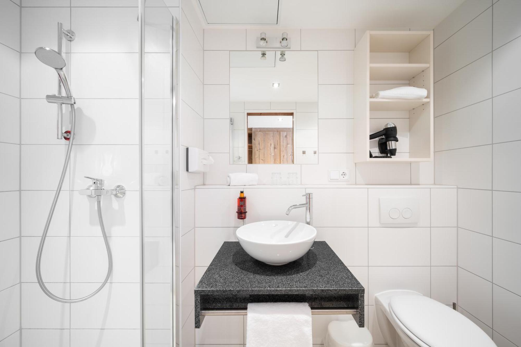 Snooze Apartments Holzkirchen  Eksteriør billede