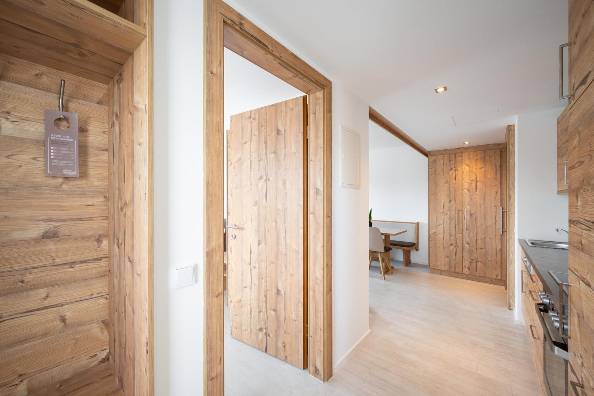 Snooze Apartments Holzkirchen  Eksteriør billede